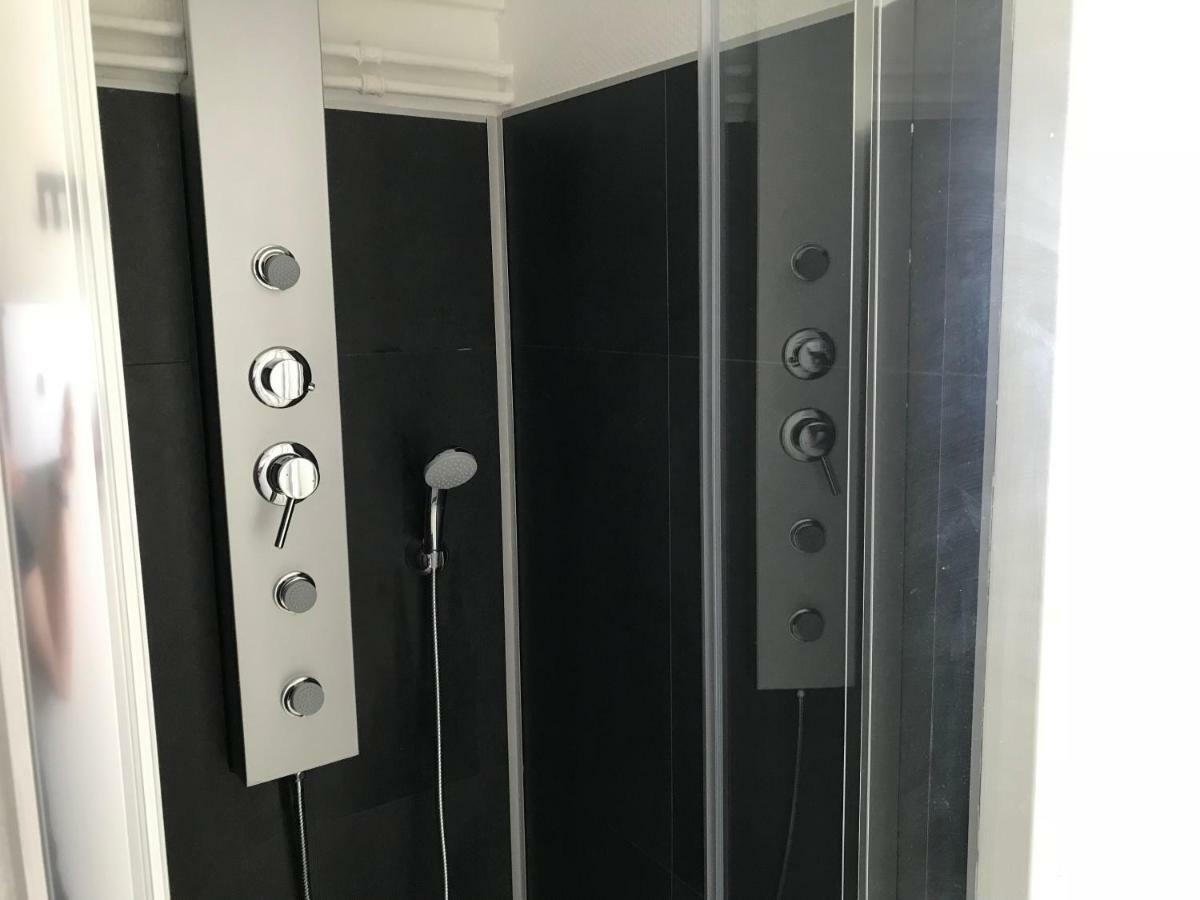 Apartment 36 M² Breteniere Экстерьер фото
